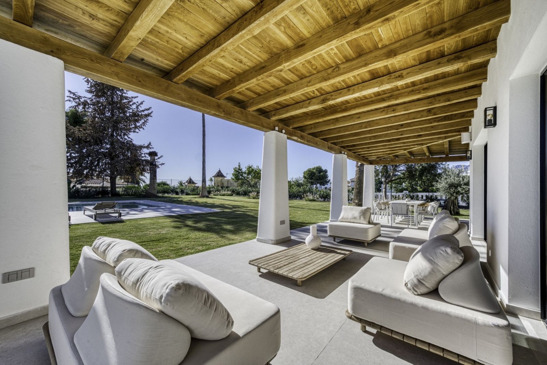 Resale - Villa - Marbella - El Rosario