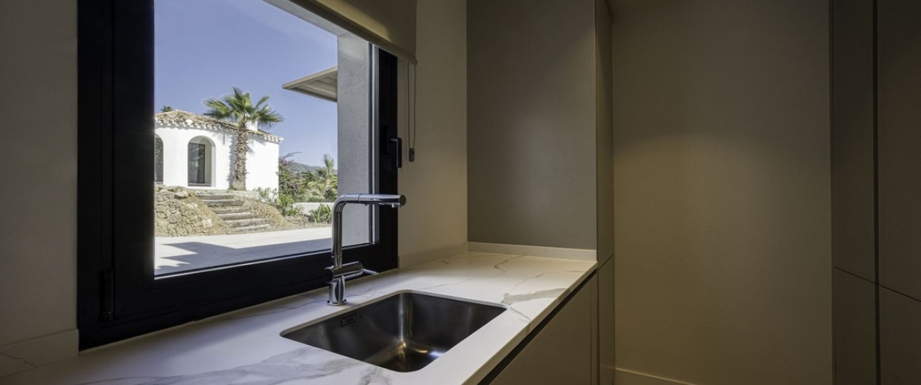 Resale - Villa - Marbella - El Rosario