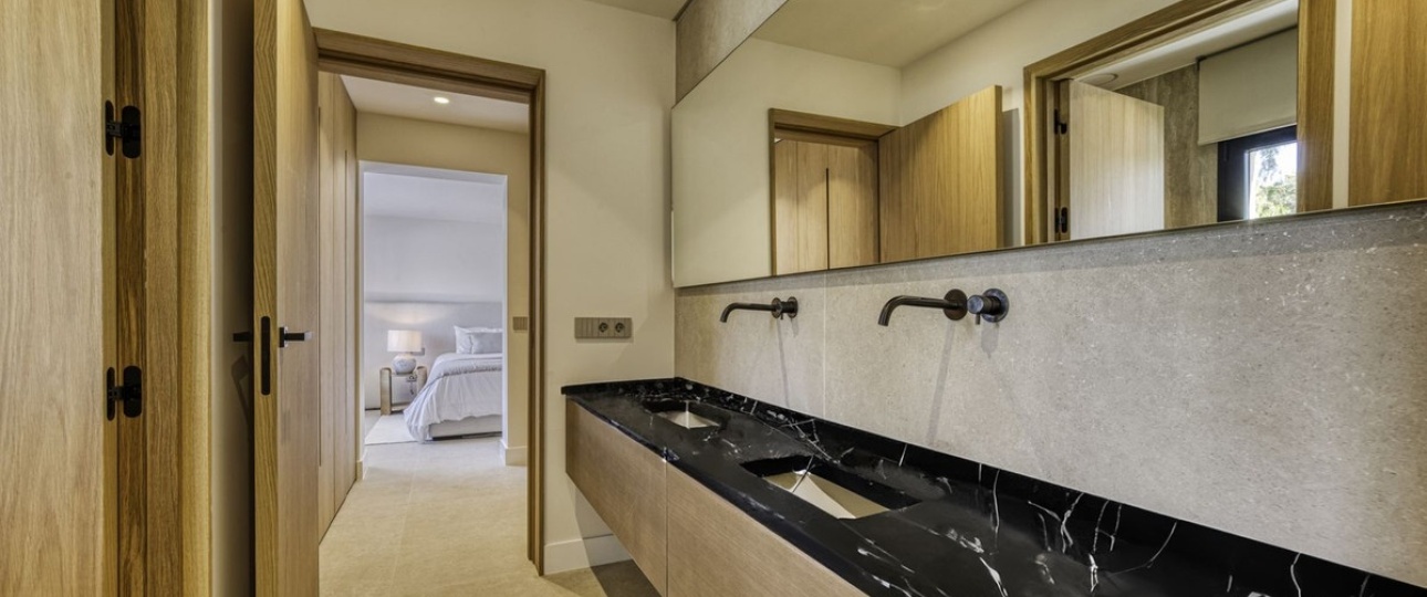 Resale - Villa - Marbella - El Rosario