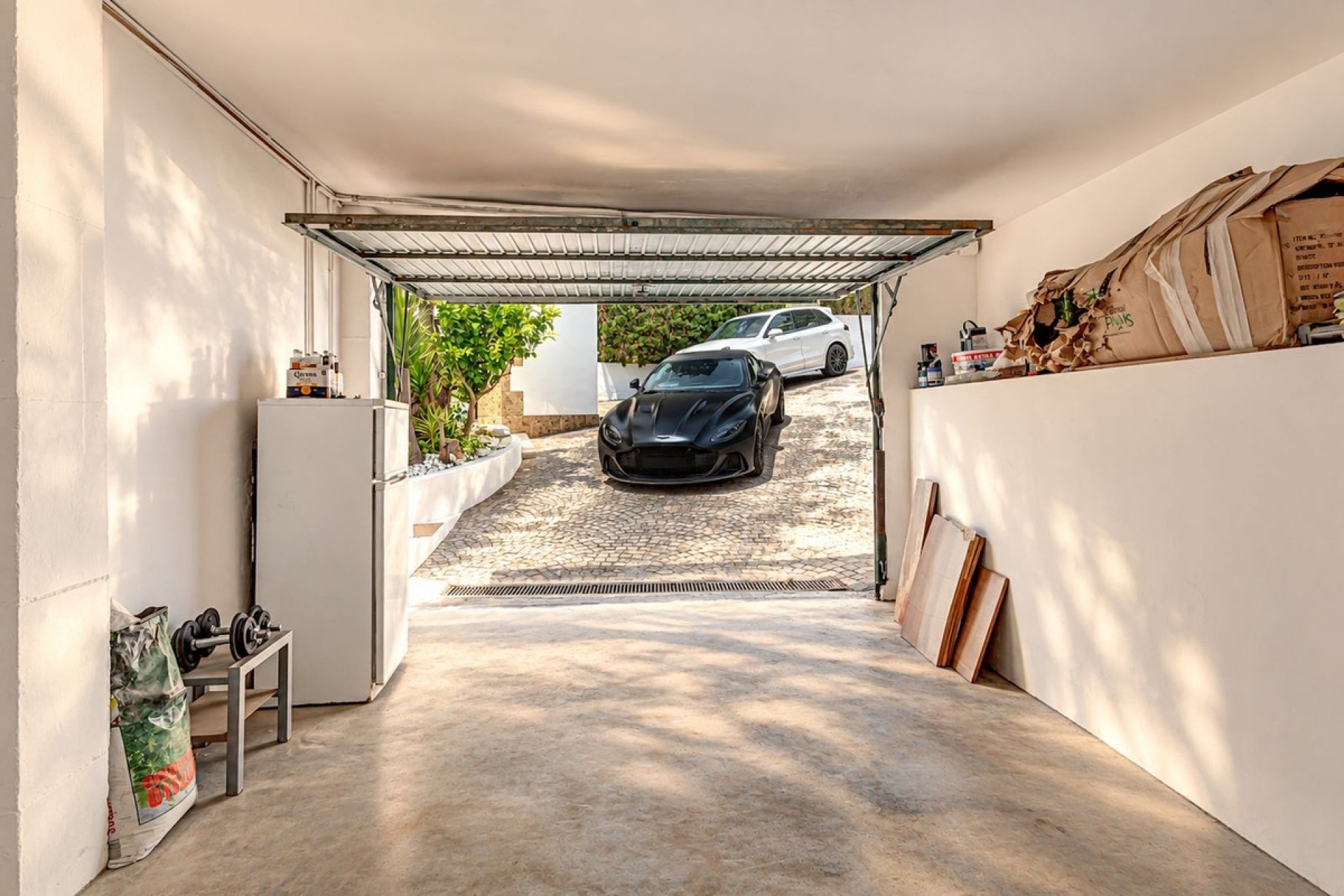 Resale - Villa - Marbella - El Rosario