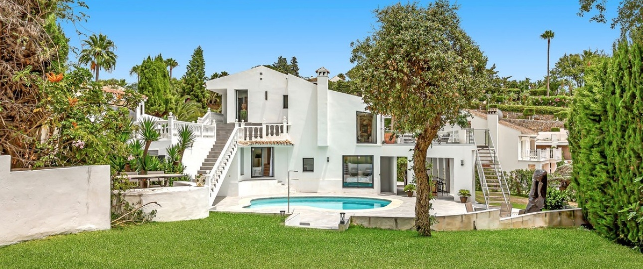 Resale - Villa - Marbella - El Rosario