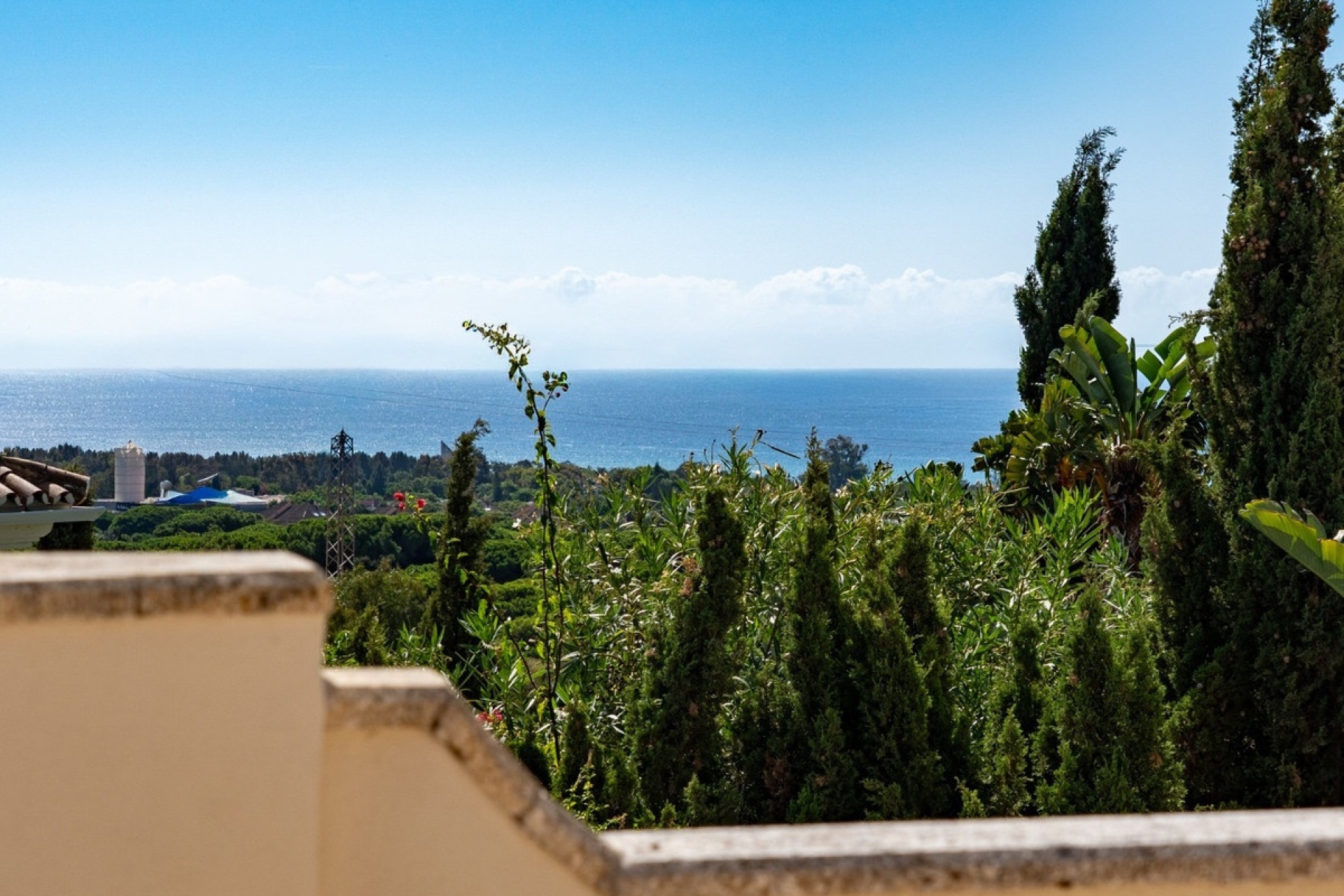 Resale - Villa - Marbella - El Rosario