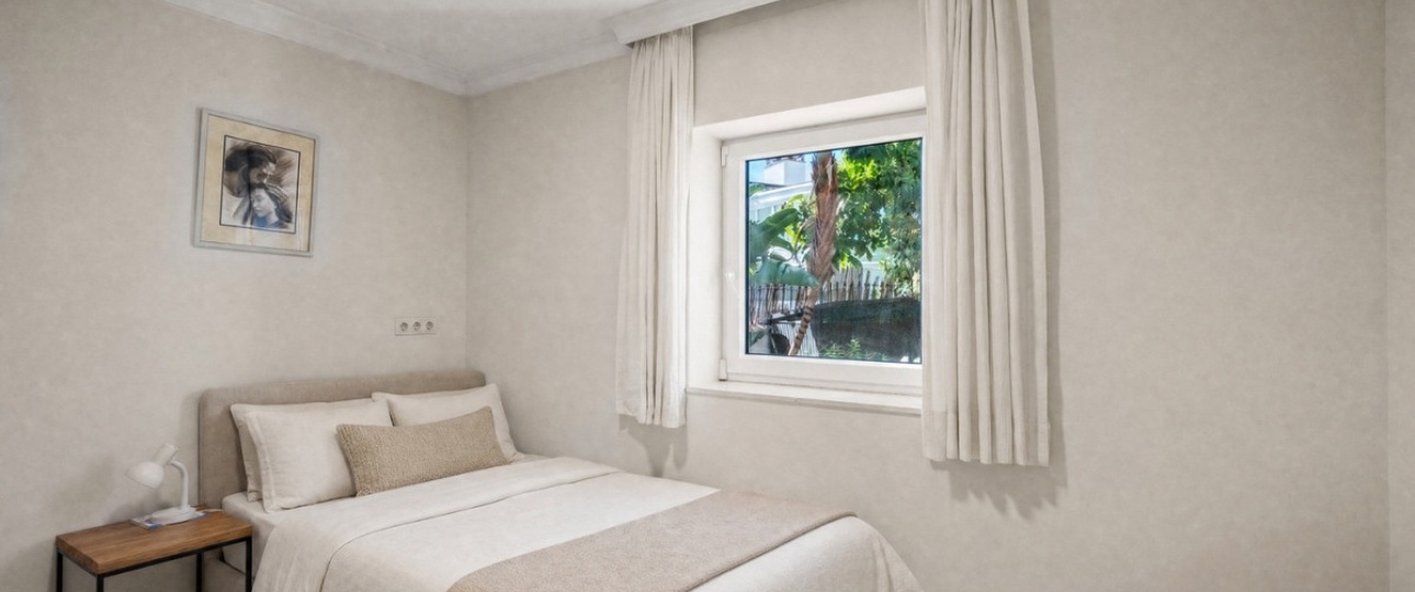 Resale - Villa - Marbella - El Rosario