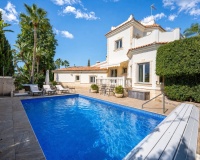 Resale - Villa - Marbella - El Rosario