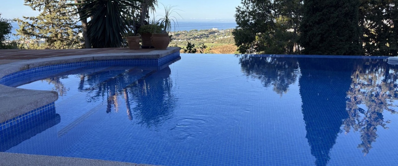Resale - Villa - Marbella - El Rosario