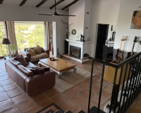Resale - Villa - Marbella - El Rosario
