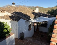 Resale - Villa - Marbella - El Rosario