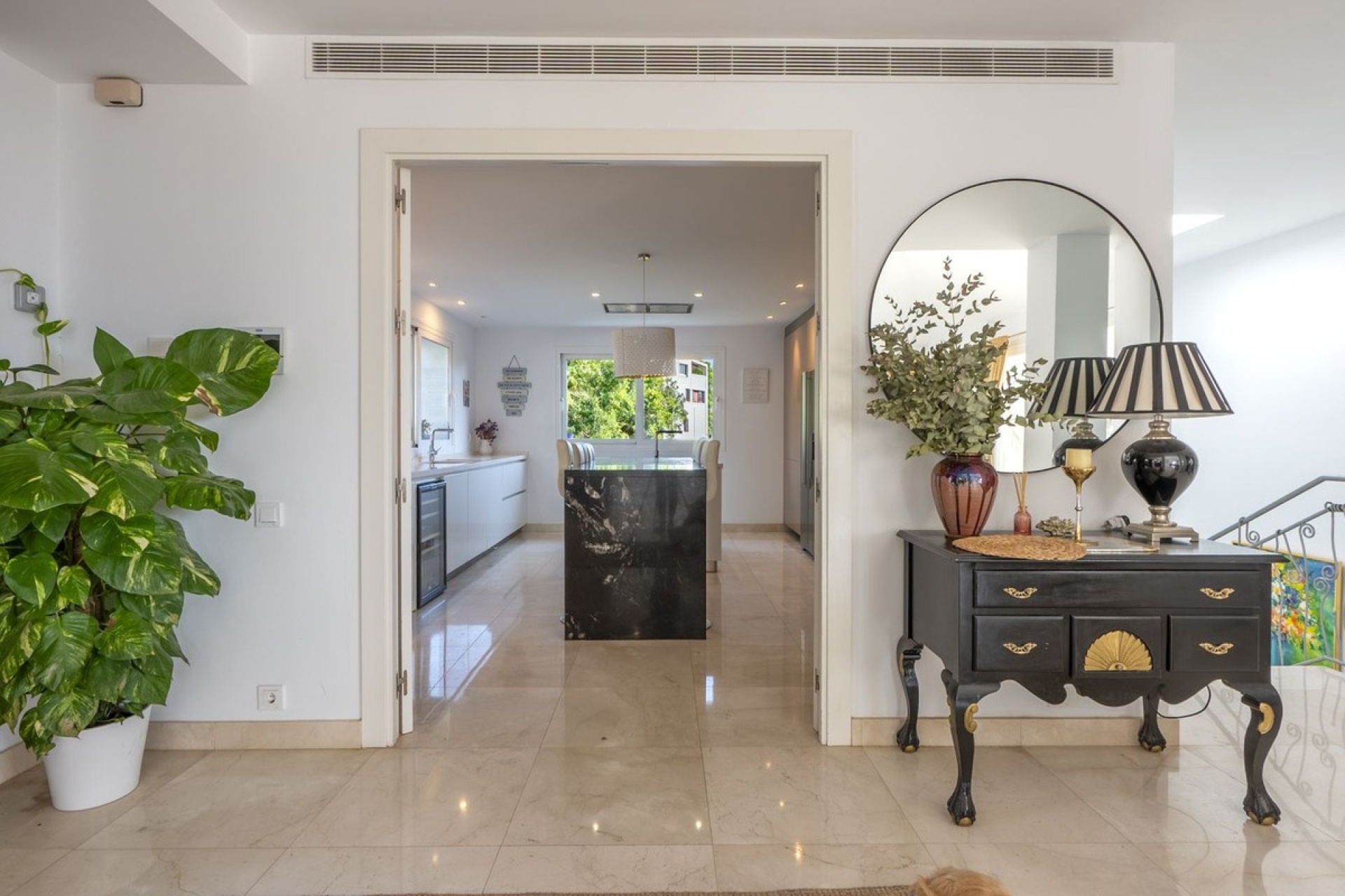 Resale - Villa - Marbella - El Rosario