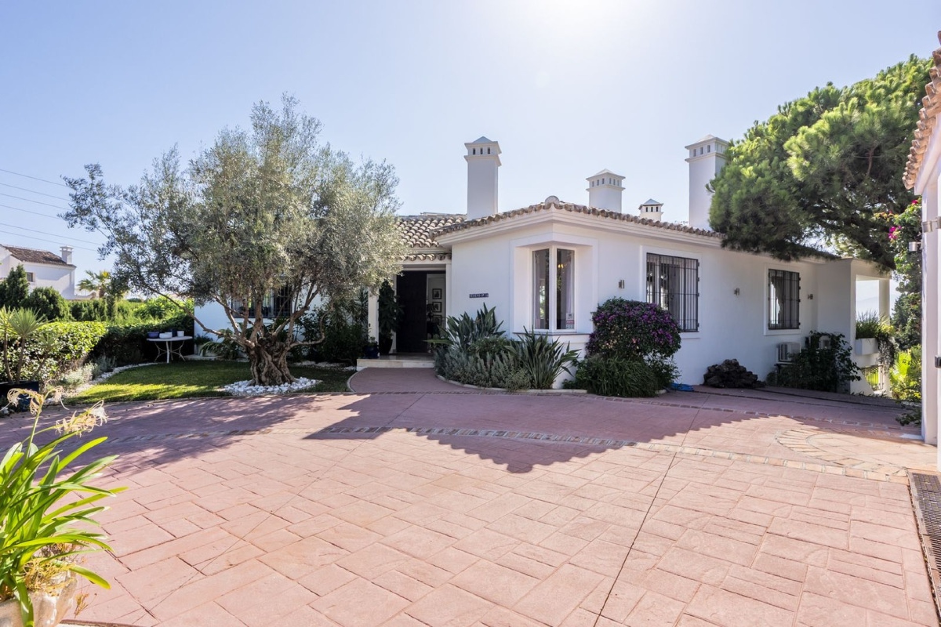 Resale - Villa - Marbella - El Rosario