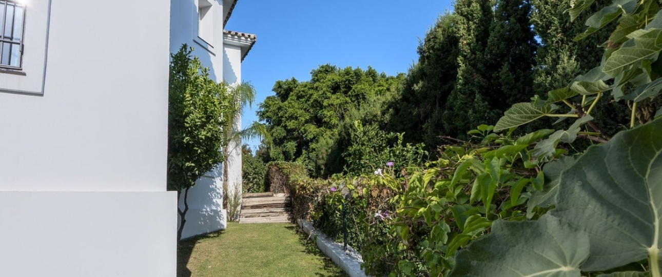 Resale - Villa - Marbella - El Rosario