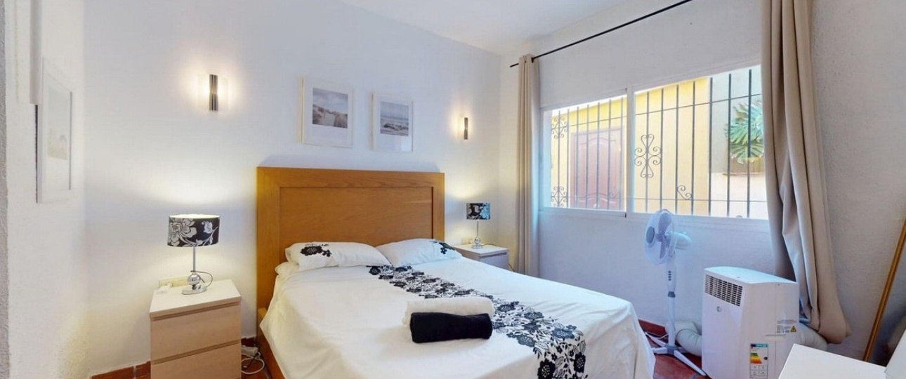 Resale - Villa - Marbella - El Rosario