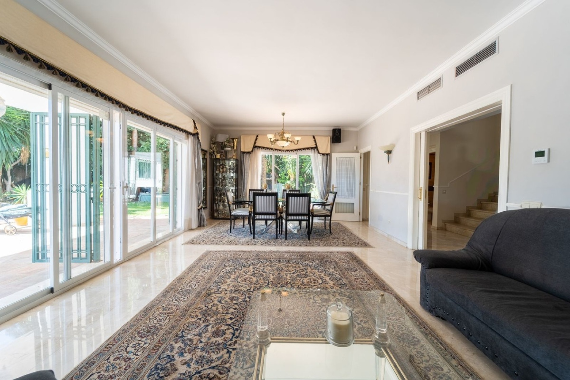 Resale - Villa - Marbella - El Rosario