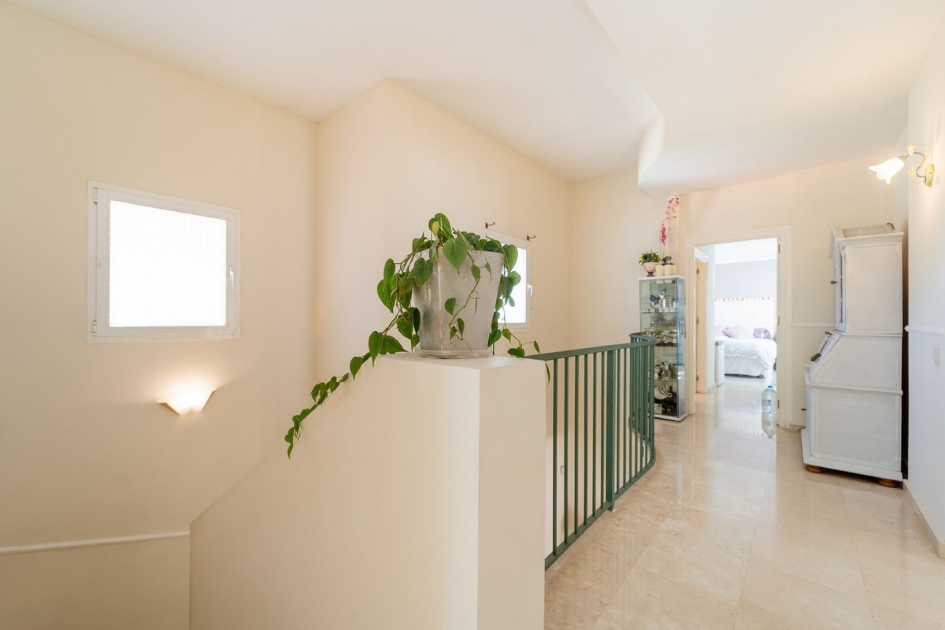 Resale - Villa - Marbella - El Rosario
