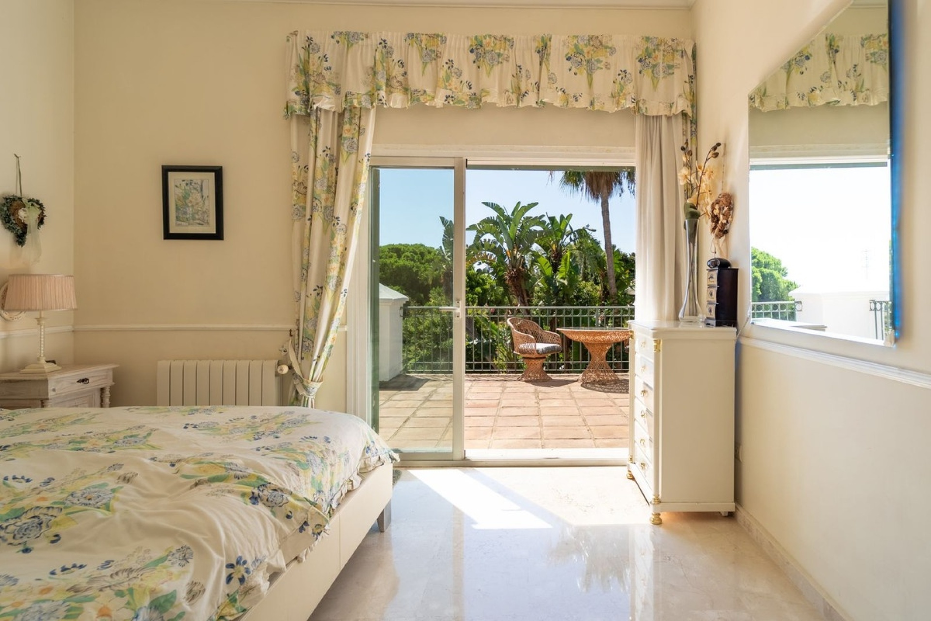 Resale - Villa - Marbella - El Rosario