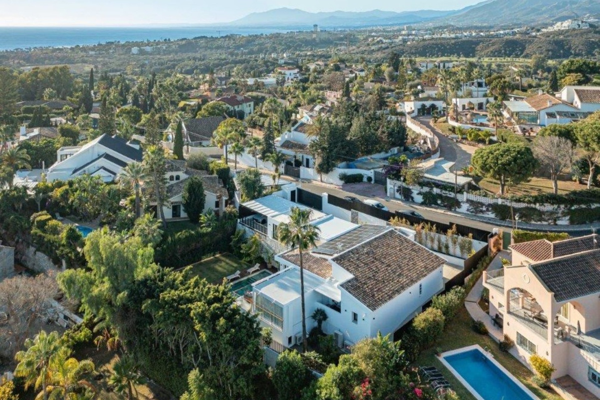 Resale - Villa - Marbella - El Rosario