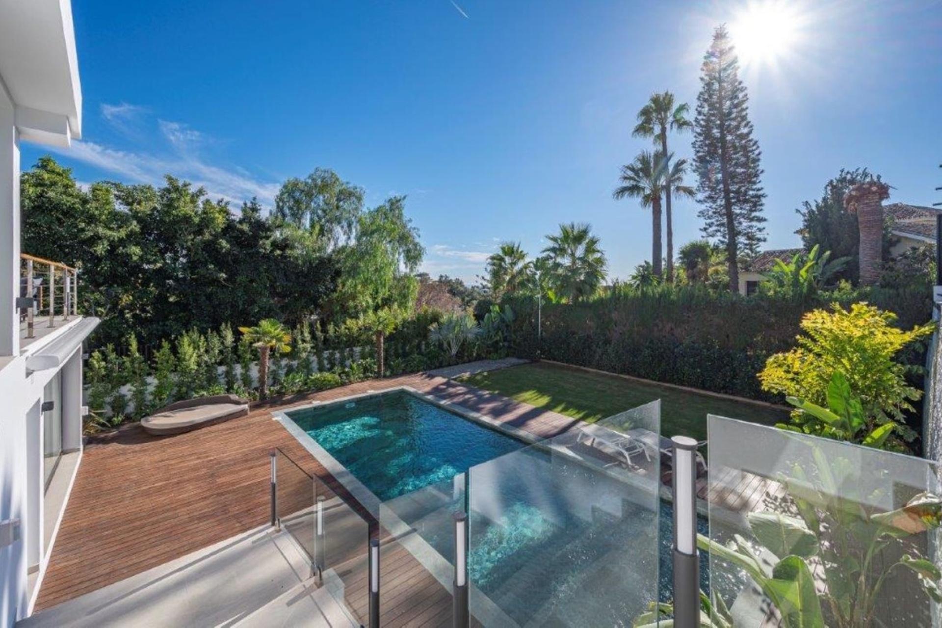 Resale - Villa - Marbella - El Rosario