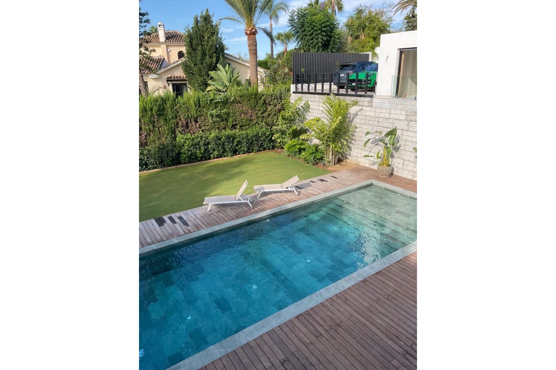 Resale - Villa - Marbella - El Rosario