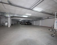 Resale - Villa - Marbella - Elviria