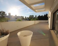Resale - Villa - Marbella - Elviria