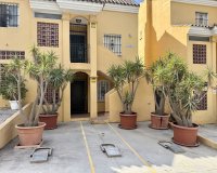 Resale - Villa - Marbella - Elviria