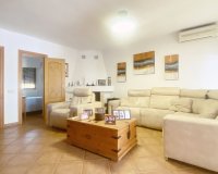 Resale - Villa - Marbella - Elviria