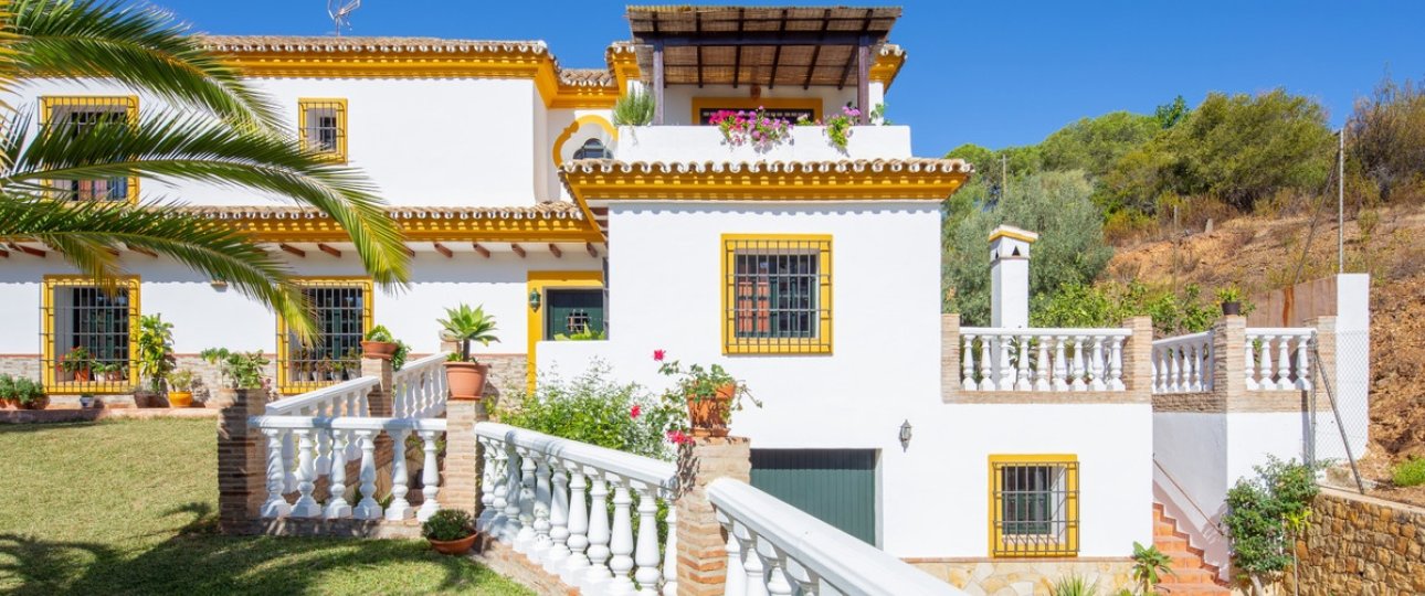 Resale - Villa - Marbella - Elviria