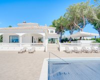 Resale - Villa - Marbella - Elviria
