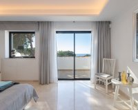 Resale - Villa - Marbella - Elviria