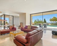 Resale - Villa - Marbella - Elviria