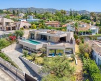 Resale - Villa - Marbella - Elviria