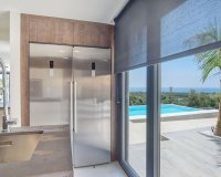 Resale - Villa - Marbella - Elviria