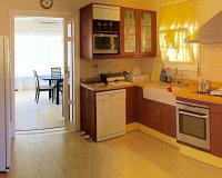Resale - Villa - Marbella - Elviria