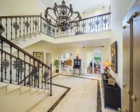 Resale - Villa - Marbella - Elviria