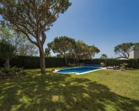 Resale - Villa - Marbella - Elviria