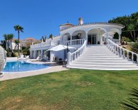 Resale - Villa - Marbella - Elviria