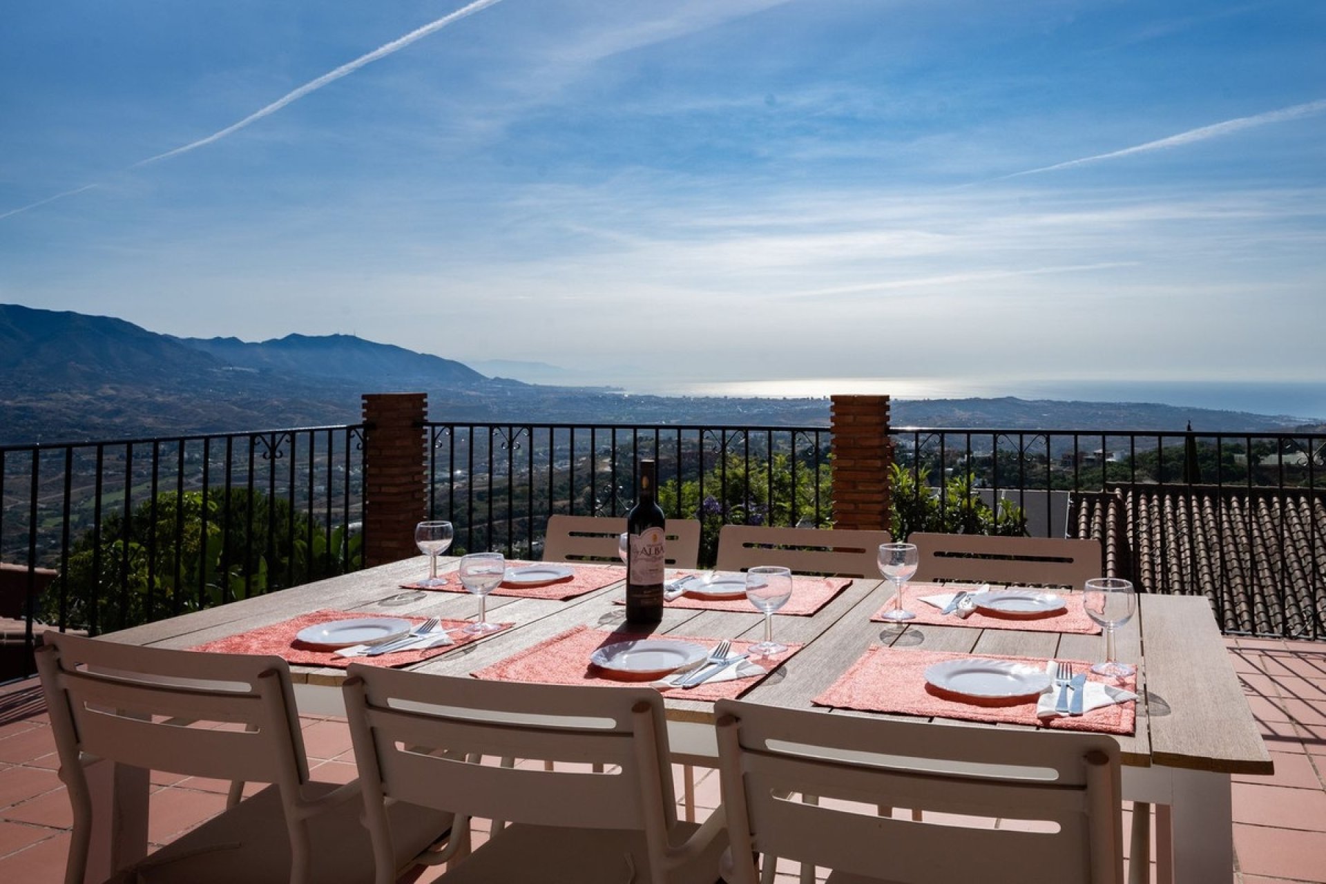 Resale - Villa - Marbella - Elviria
