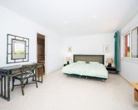 Resale - Villa - Marbella - Elviria