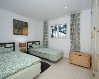 Resale - Villa - Marbella - Elviria