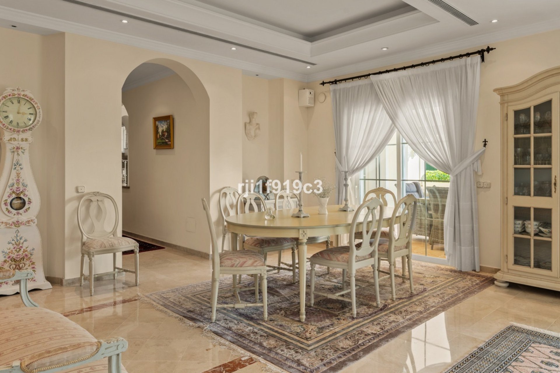 Resale - Villa - Marbella - Elviria