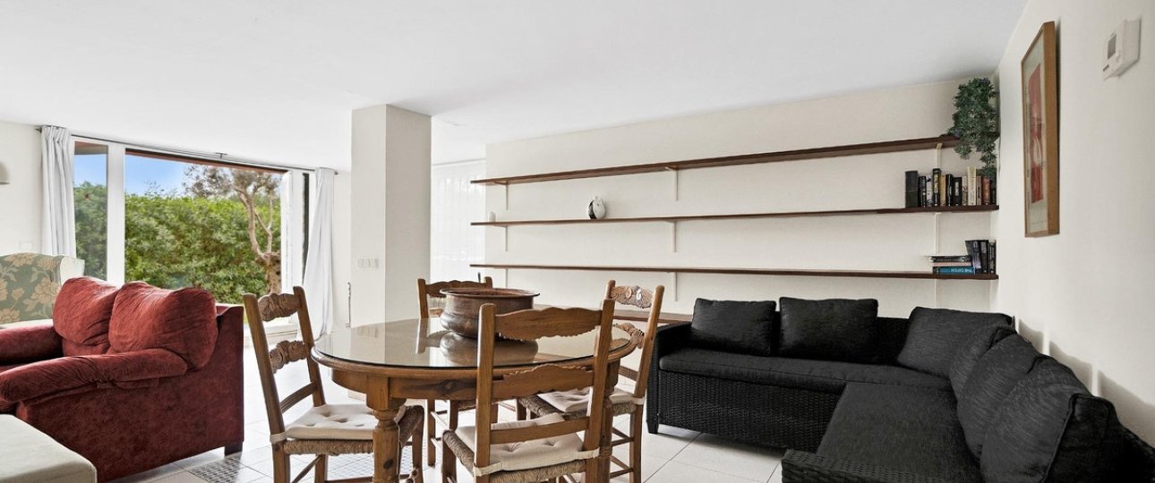 Resale - Villa - Marbella - Elviria
