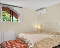 Resale - Villa - Marbella - Elviria