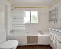 Resale - Villa - Marbella - Elviria