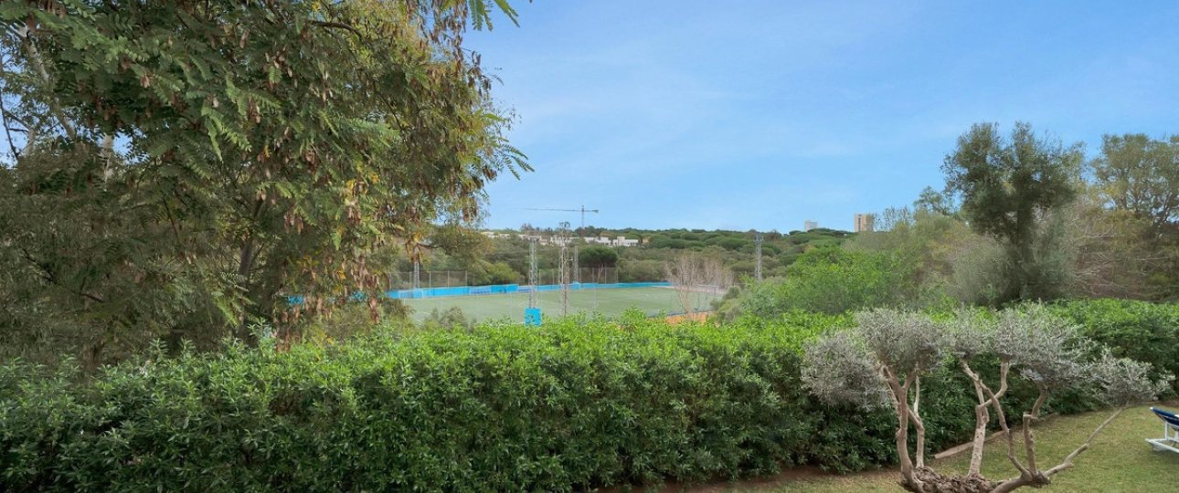 Resale - Villa - Marbella - Elviria