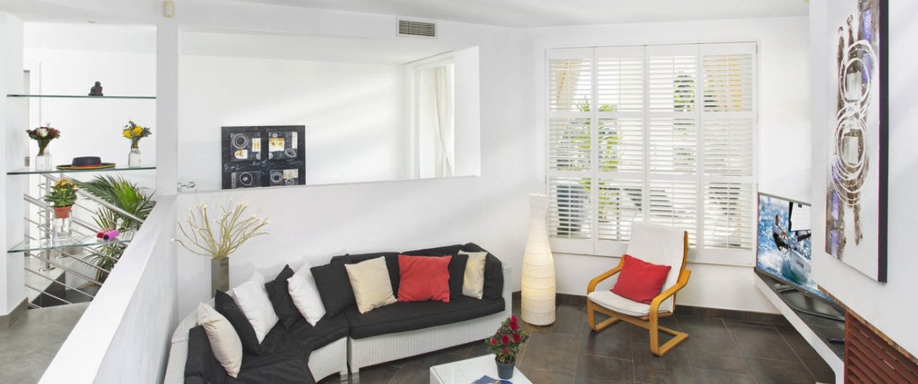 Resale - Villa - Marbella - Elviria