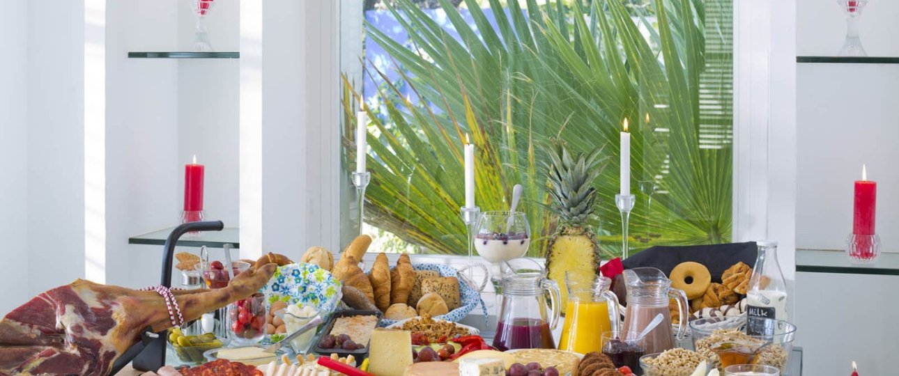 Resale - Villa - Marbella - Elviria