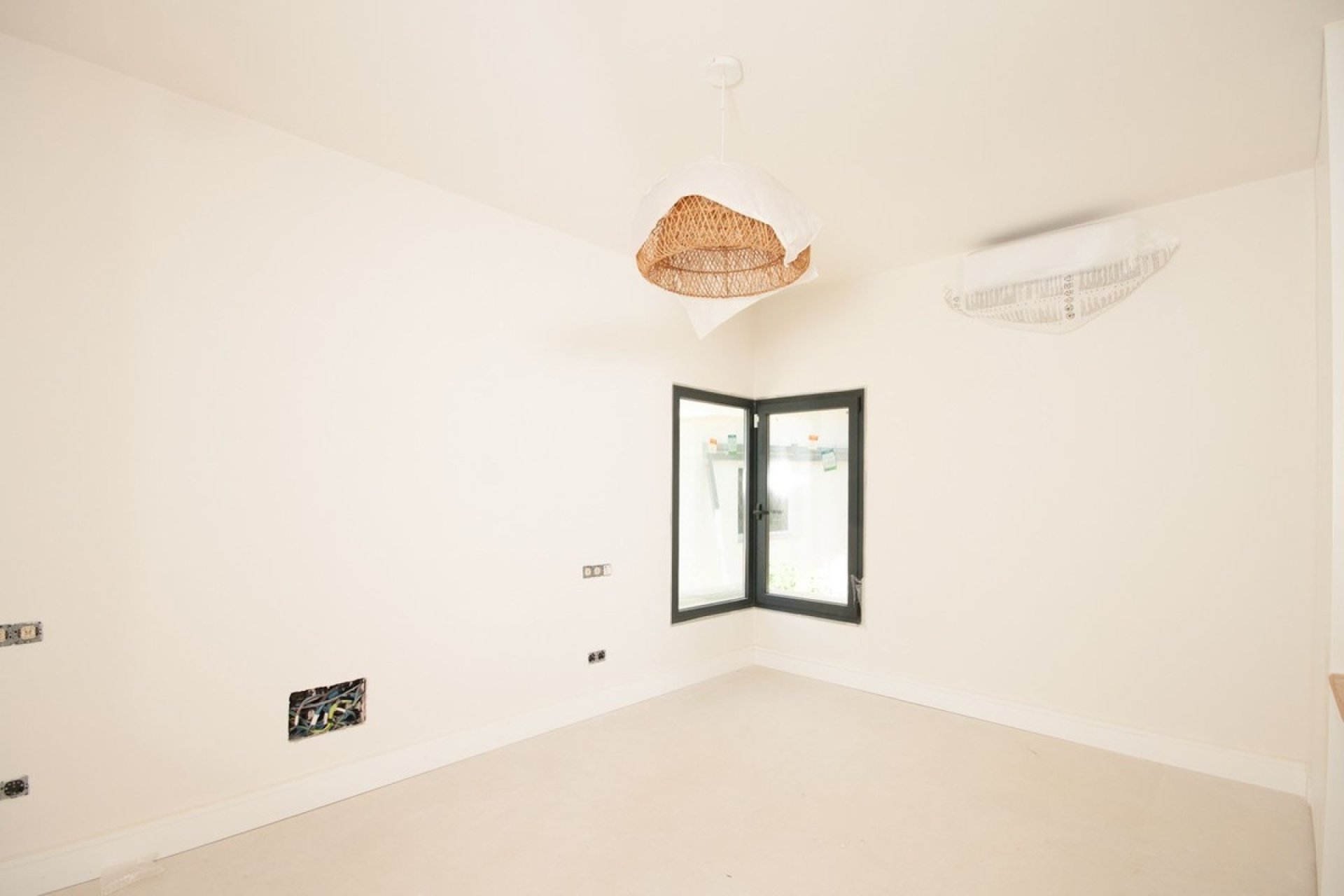 Resale - Villa - Marbella - Elviria