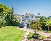 Resale - Villa - Marbella - Elviria