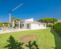 Resale - Villa - Marbella - Elviria