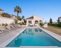 Resale - Villa - Marbella - Elviria