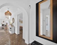 Resale - Villa - Marbella - Elviria